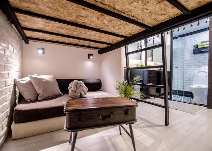 Mmmio Ii Design Myeongdong 모텔 2*